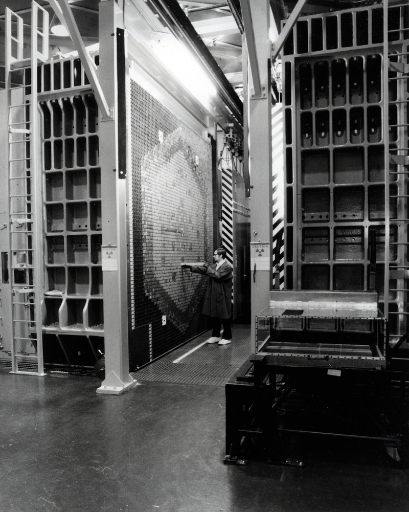 Illustration for article titled 20 Incredible Images of Atomic Age Infrastructure